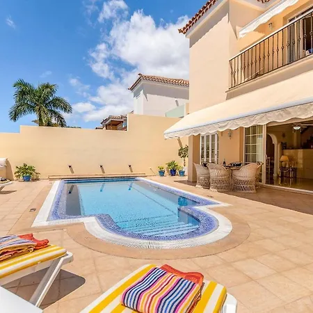 El Varadero Sleeps 6 Pool Air Con Wifi Villa *