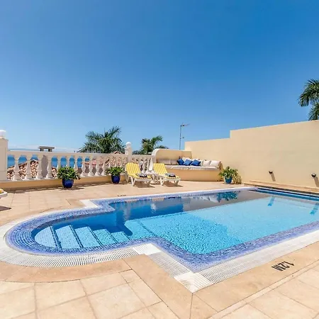 El Varadero Sleeps 6 Pool Air Con Wifi * Puerto de Santiago (Tenerife)