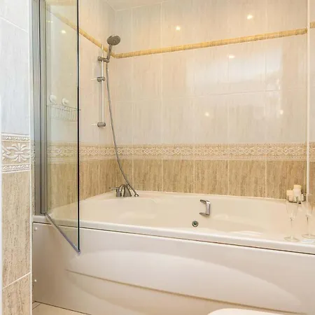 El Varadero Sleeps 6 Pool Air Con Wifi Puerto de Santiago (Tenerife)
